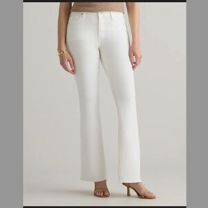 Quince Women's Luna Stretch Flare Jeans Cloud White 28 / 30 - NWT